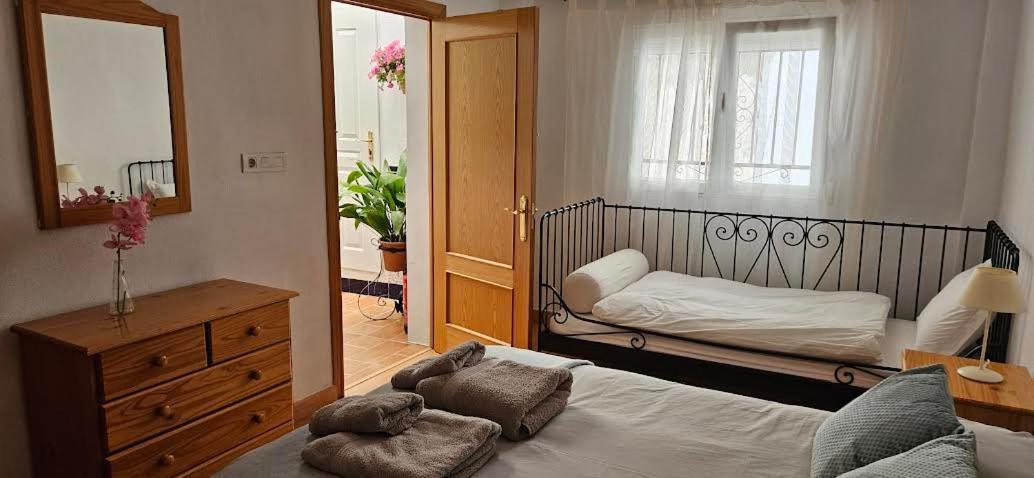 Casa De 5 Habitaciones Hasta 9 Plazas, La Casilla En Durcal, Granada 외부 사진